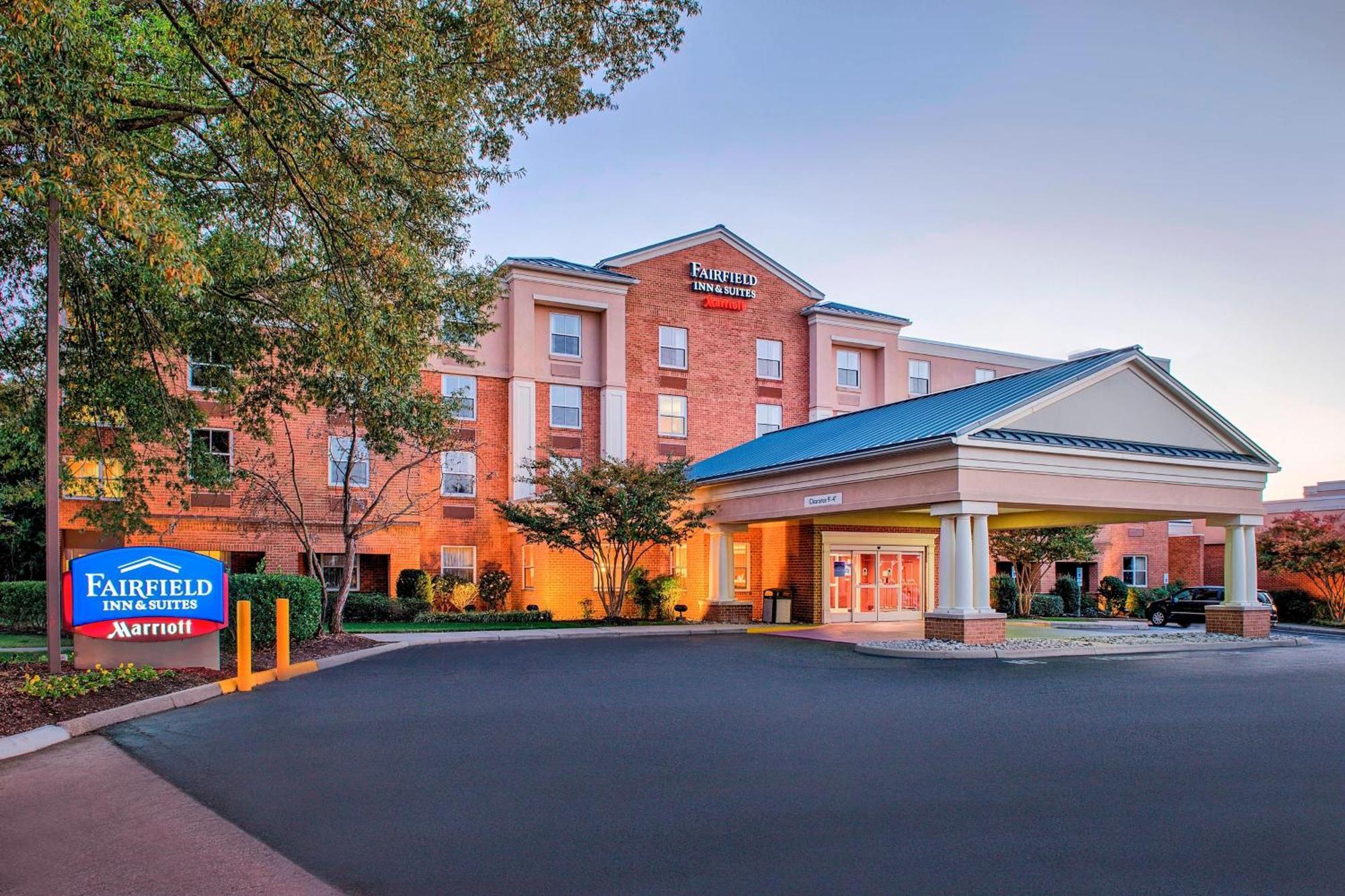 Fairfield & By Marriott Hotel 3*