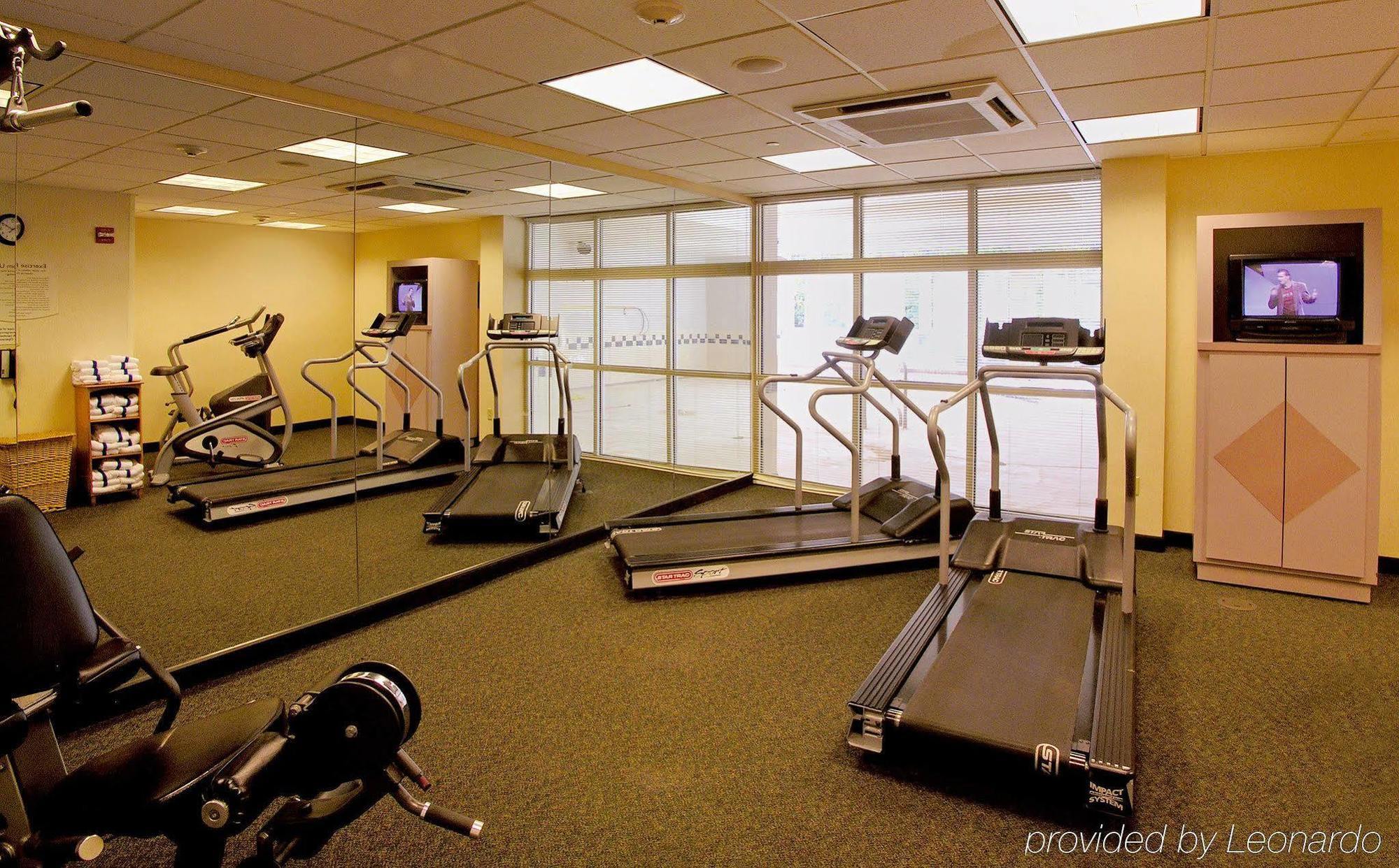 Hotel Fairfield & By Marriott Williamsburg