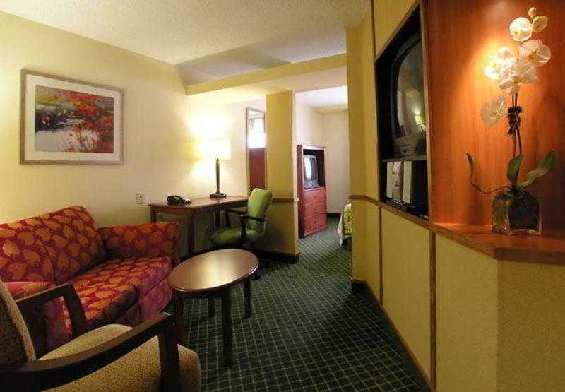 Fairfield & By Marriott 3*